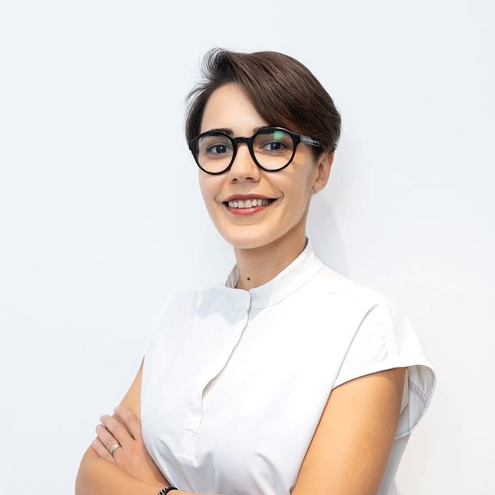 Dr. Gabriela Florea